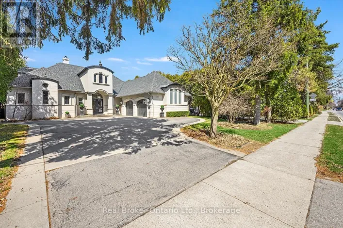 4507 LAKESHORE ROAD, Burlington