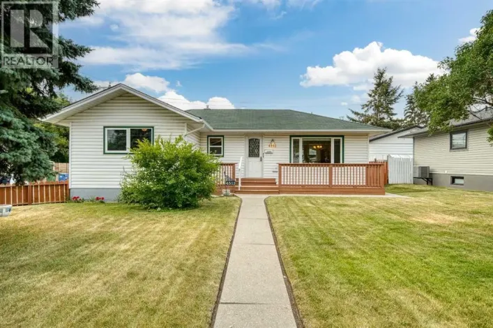 4511 41 Avenue SW, Calgary