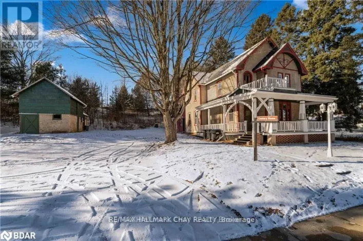 4514 PENETANGUISHENE ROAD, Springwater