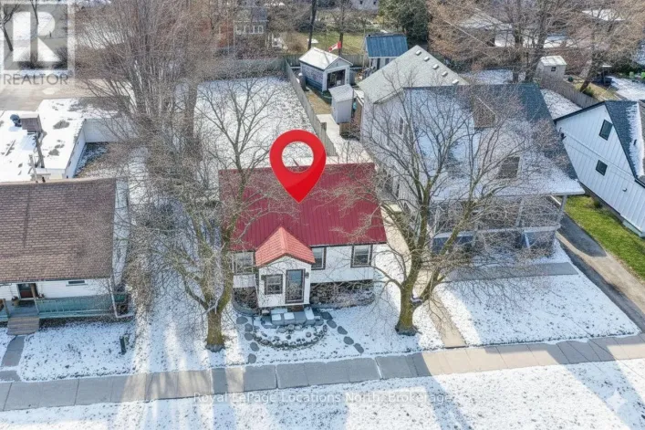 452 HURONTARIO STREET, Collingwood