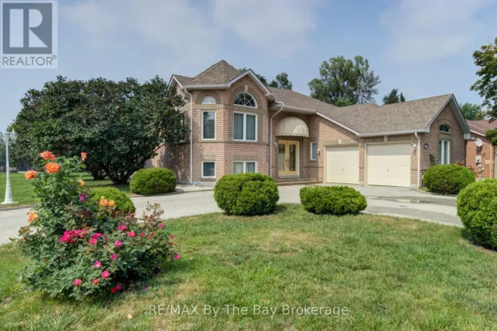 452 RAMBLEWOOD DRIVE, Wasaga Beach