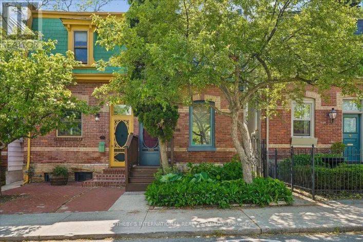 452 SUMACH STREET, Toronto
