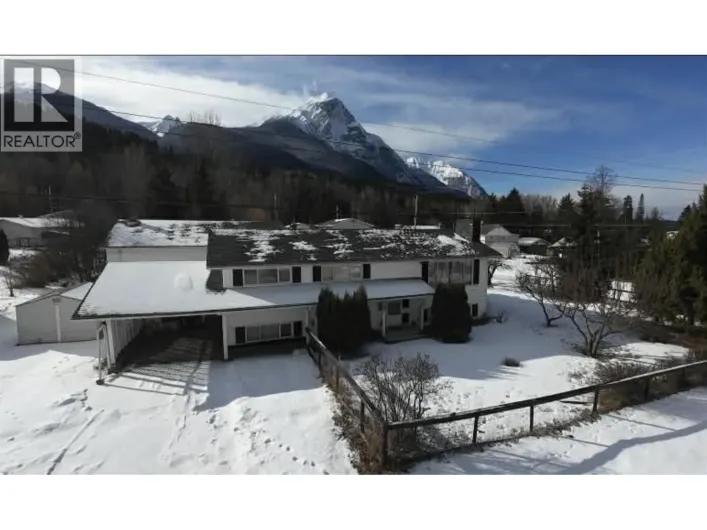 4522 13TH AVENUE, New Hazelton