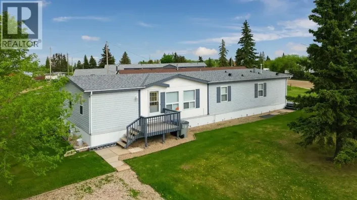 4524 47 Avenue, Mayerthorpe