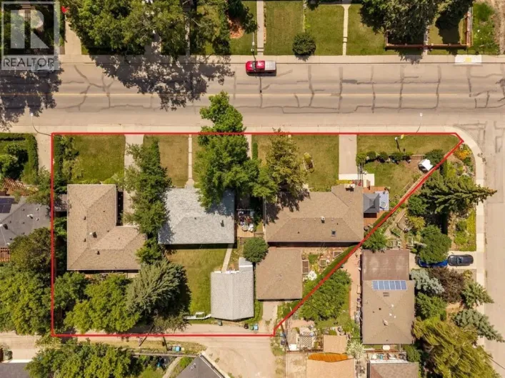 4528 26 Avenue SW, Calgary