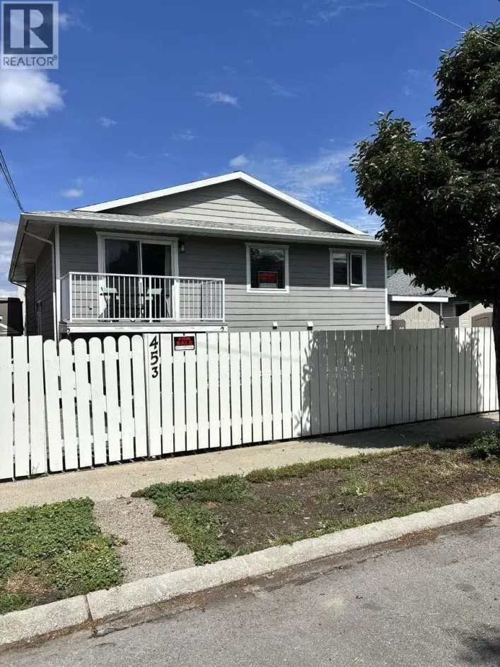 453 Alexander Avenue, Penticton