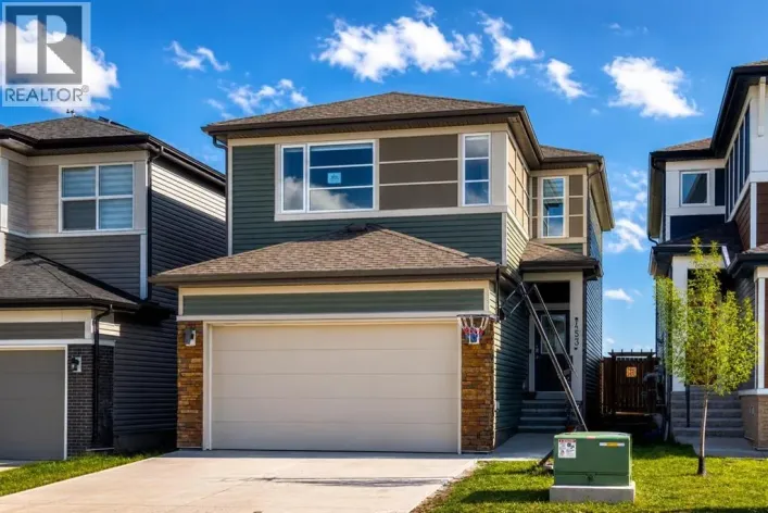 453 Corner Meadows Way NE, Calgary