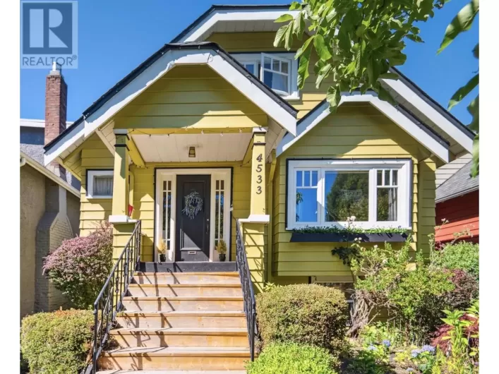 4533 W 8TH AVENUE, Vancouver