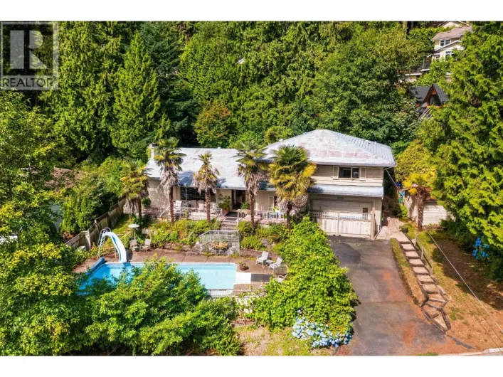 4535 MOUNTAIN HIGHWAY, North Vancouver