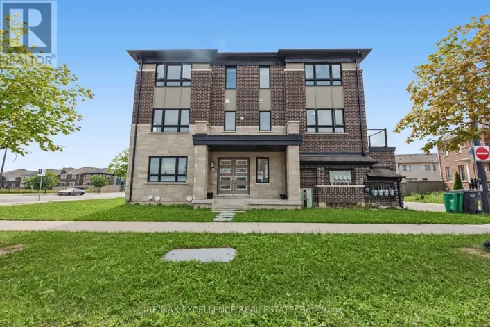 Row / Townhouse for sale: 454 REMEMBRANCE ROAD, Brampton