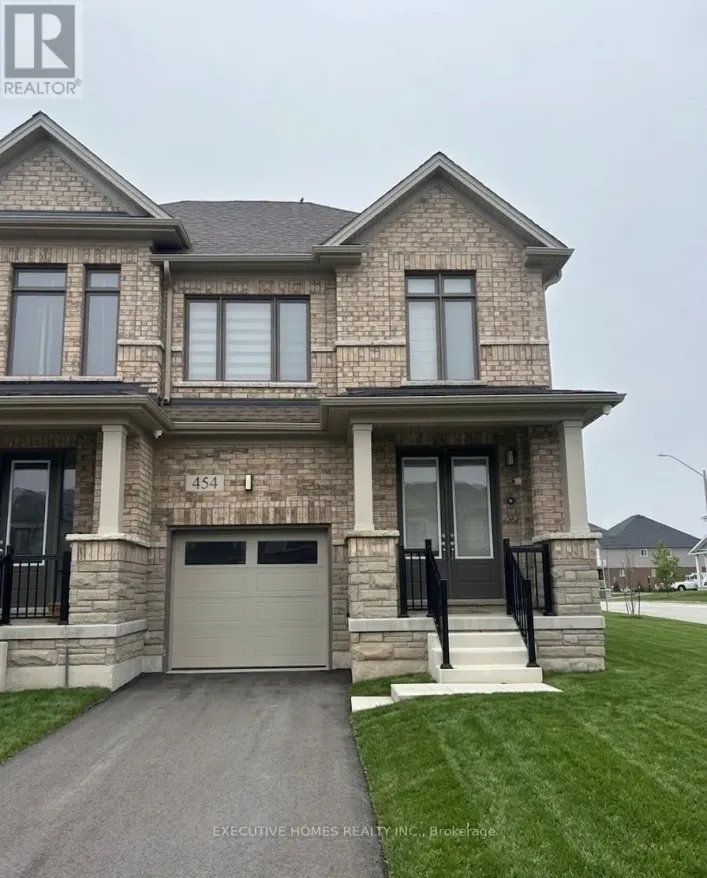 454 ROBERT WOOLNER STREET, North Dumfries