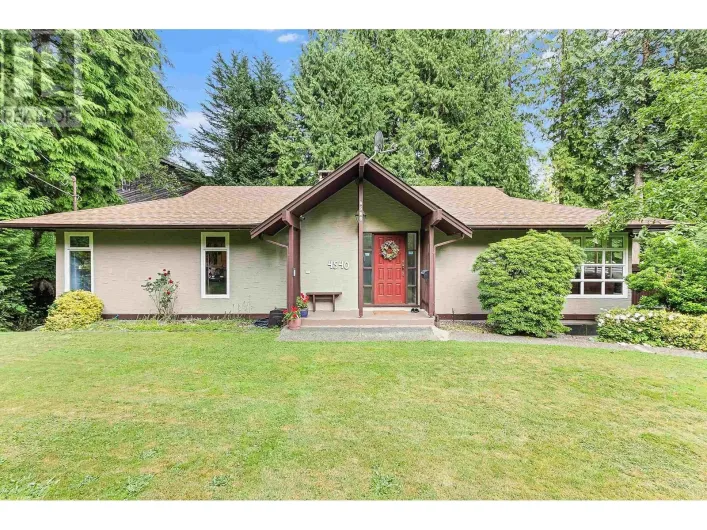 4540 MOUNTAIN HIGHWAY, North Vancouver