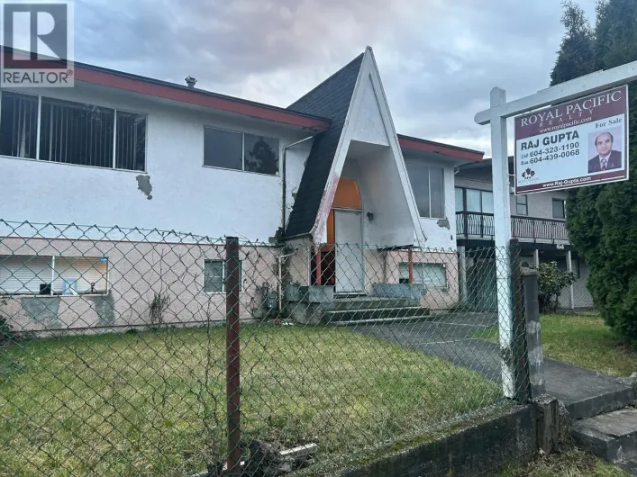 4542 JOYCE STREET, Vancouver