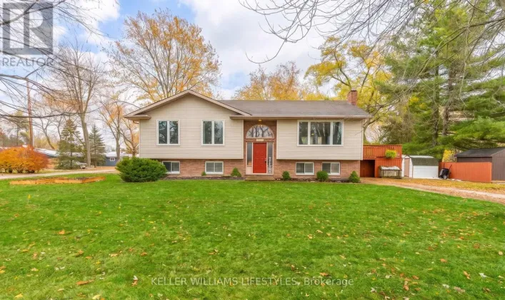 4547 WILLIAM STREET, Plympton-Wyoming