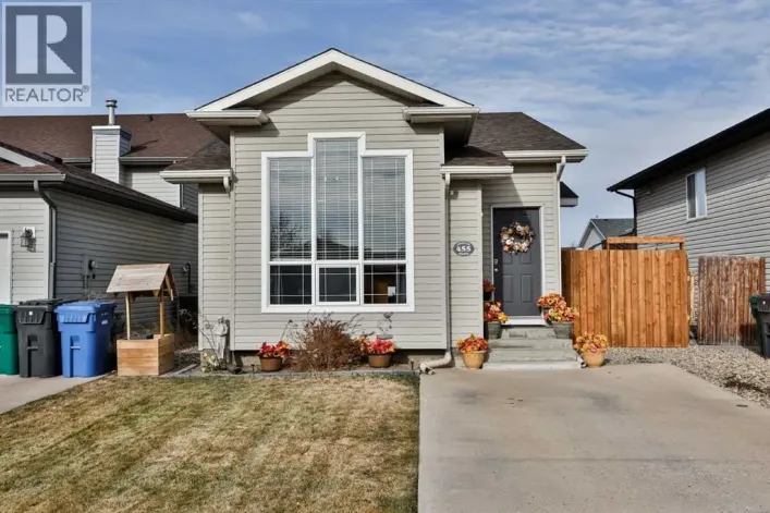 455 Blackfoot Manor W, Lethbridge