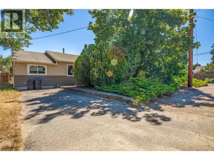 455 Donhauser Road, Kelowna