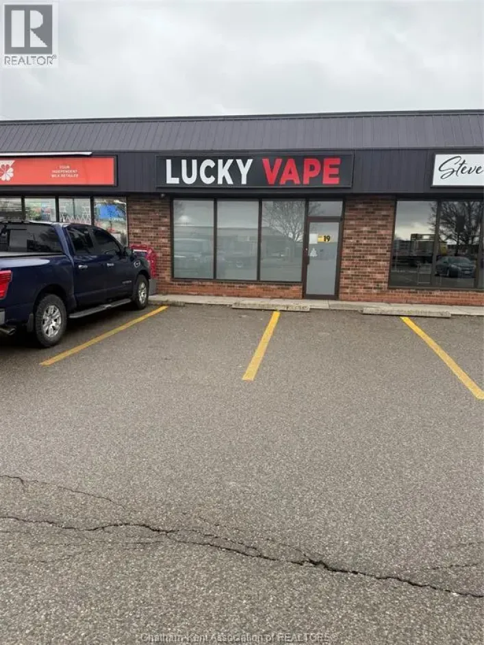 455 Grand AVENUE Unit# 3, Chatham