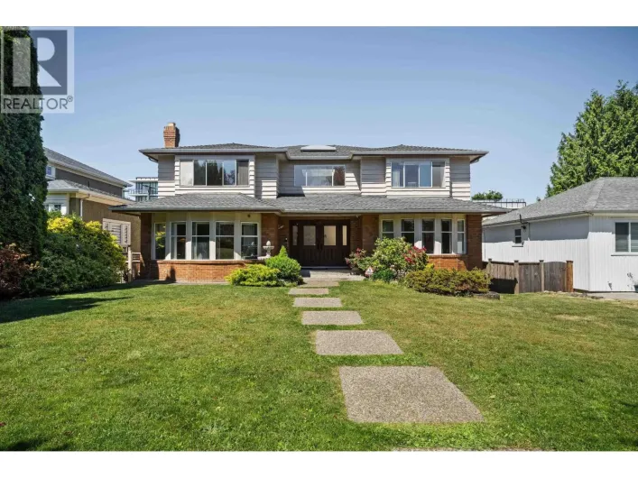 455 W 26TH AVENUE, Vancouver