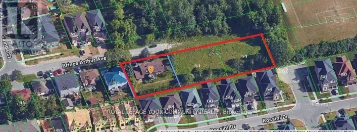 45/51 PRINCE ARTHUR AVENUE, Richmond Hill