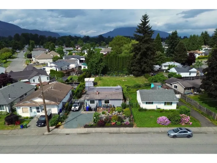 45573 WELLINGTON AVENUE|Chilliwack Proper West, Chilliwack