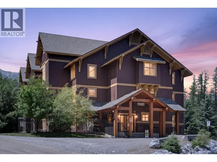 4559 TIMBERLINE Crescent Unit# 520, Fernie