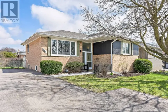 456 DELREX BOULEVARD, Halton Hills