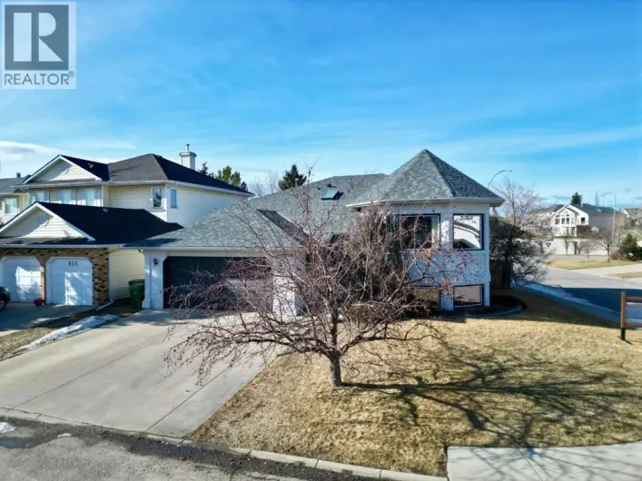 456 Hawkland Place NW, Calgary