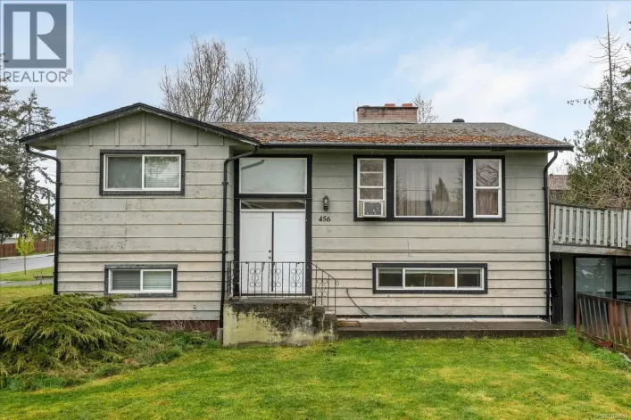 456 Hirst Ave, Parksville