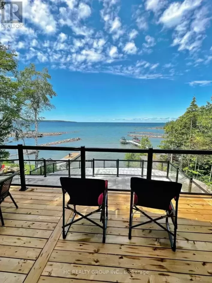 456 SILVER BIRCH DRIVE, Tiny