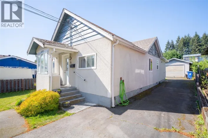 4565 Lathom Rd, Port Alberni