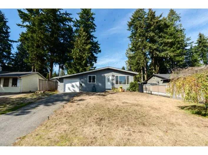 House for sale: 4567 202 STREET, Langley