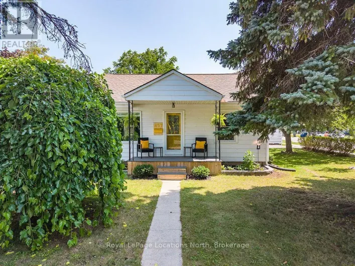 457 MAPLE STREET, Collingwood