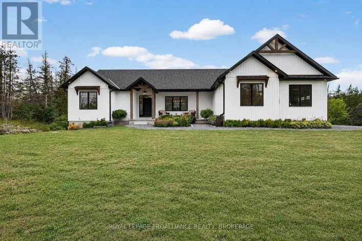 4575 BLESSINGTON ROAD, Tyendinaga