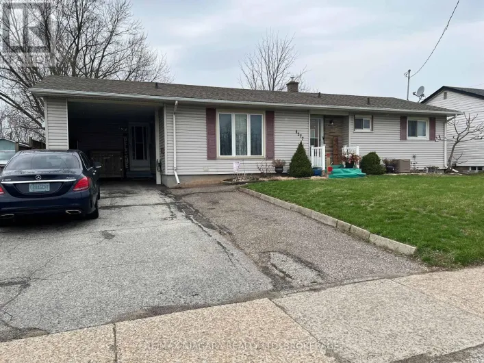 4577 DRUMMOND ROAD, Niagara Falls