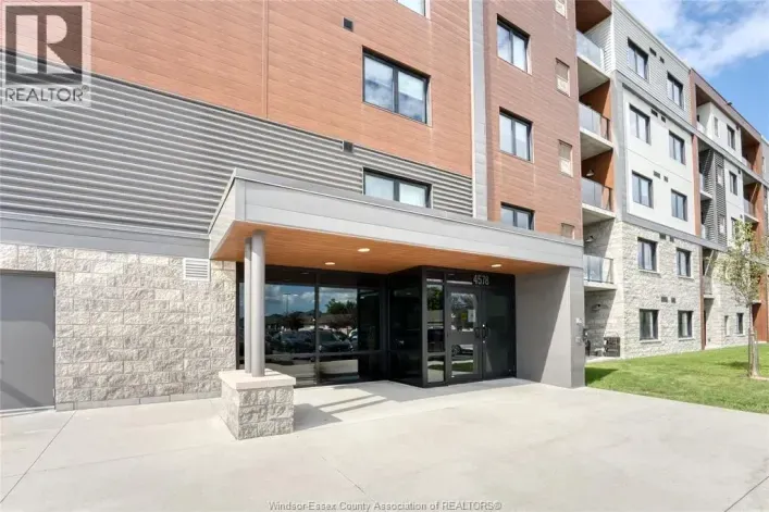 4578 HURON CHURCH LINE ROAD Unit# 502, LaSalle