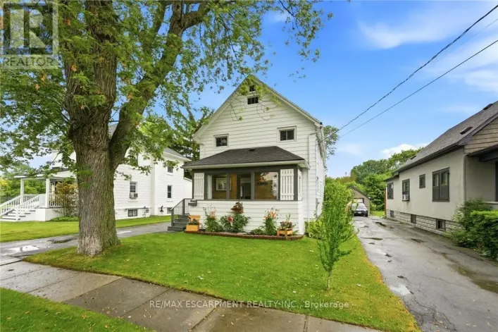 458 DAVIS STREET, Port Colborne