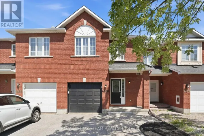 4580 OGILVIE WALK CRESCENT, Ottawa