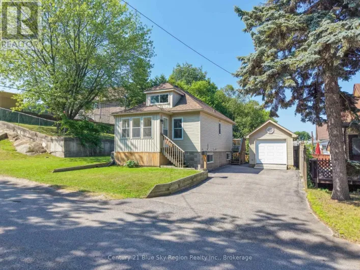 459 HARDY STREET, North Bay