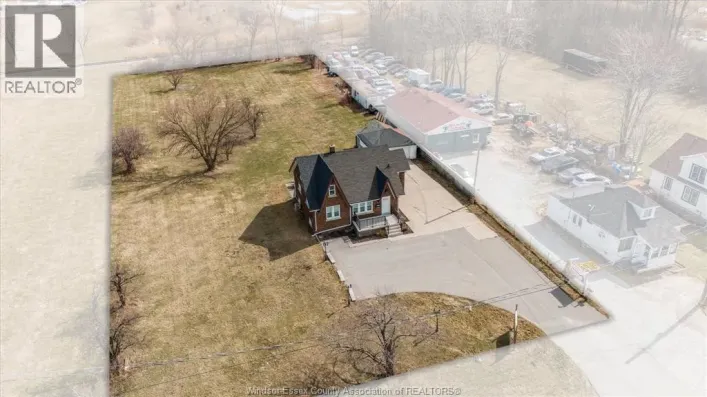 4590 WALKER ROAD, Windsor