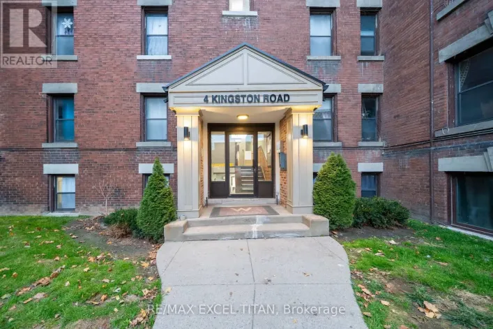 46 - 4 KINGSTON ROAD, Toronto