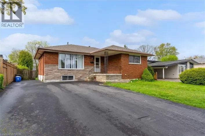 46 BEACONSFIELD Drive, Hamilton