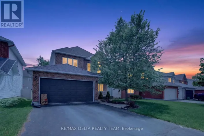 46 BIRCHFIELD AVENUE, Ottawa