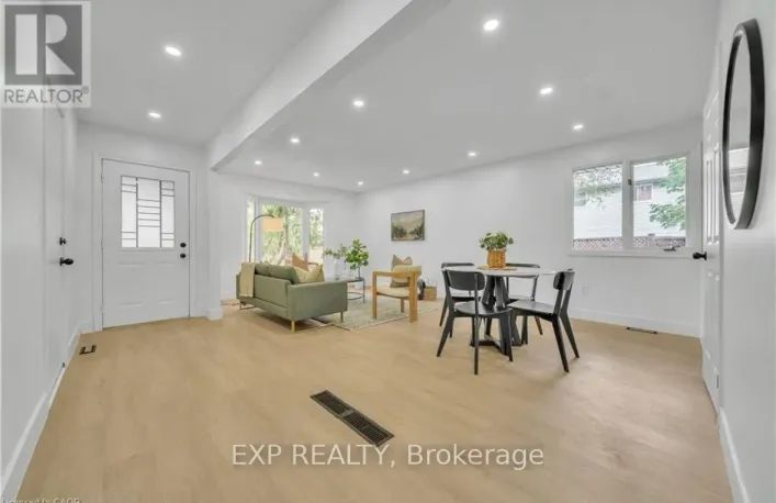 46 BONAPARTE LANE, London East