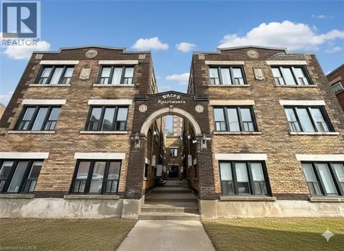 46 COLLEGE Street, Kitchener