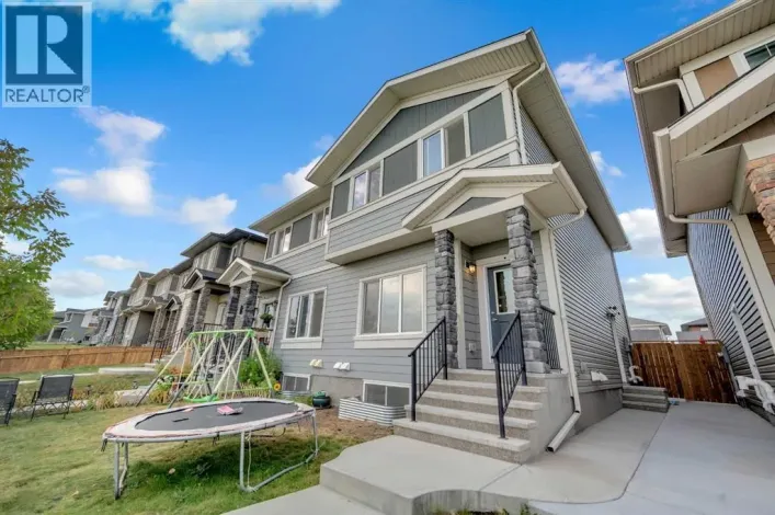 46 Cornerbrook Manor NE, Calgary