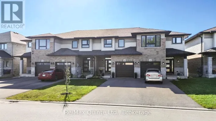 46 COTTONWOOD DRIVE, Belleville