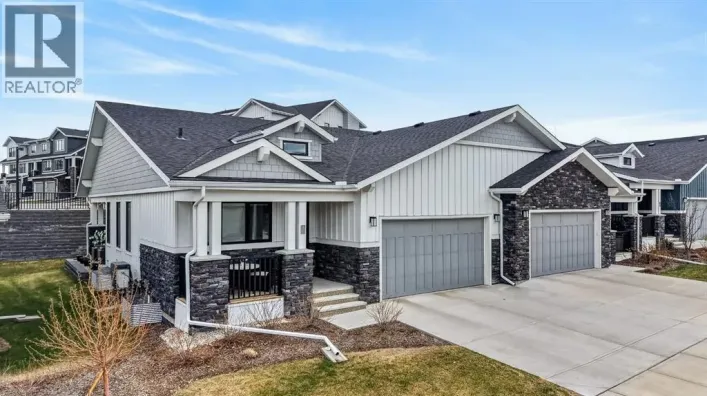 46 Crestridge Bay SW, Calgary