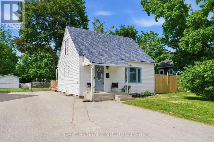 46 DURHAM STREET E, Kawartha Lakes