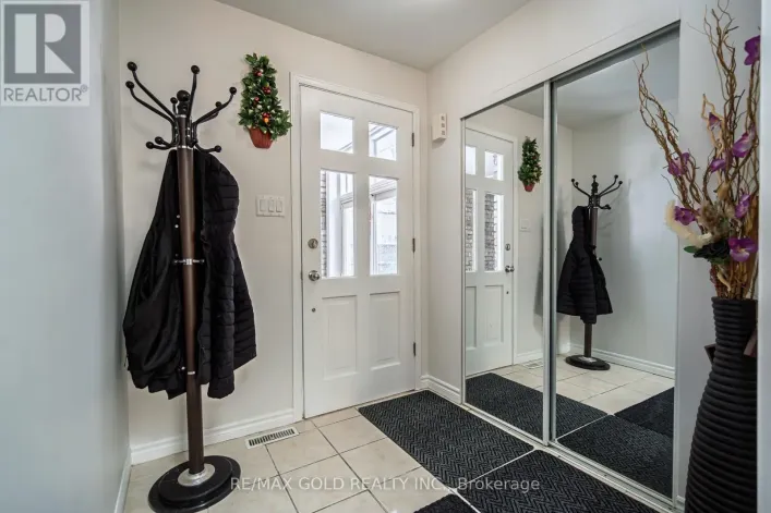 46 ELGIN DRIVE, Brampton
