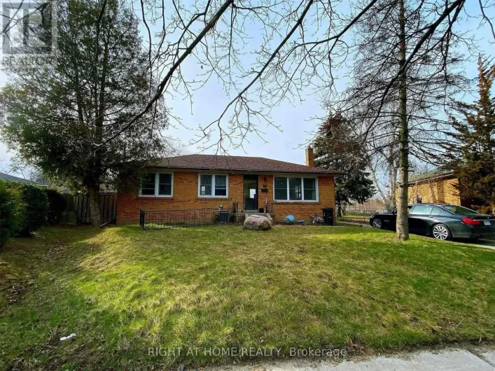 46 EMMELINE CRESCENT, Toronto